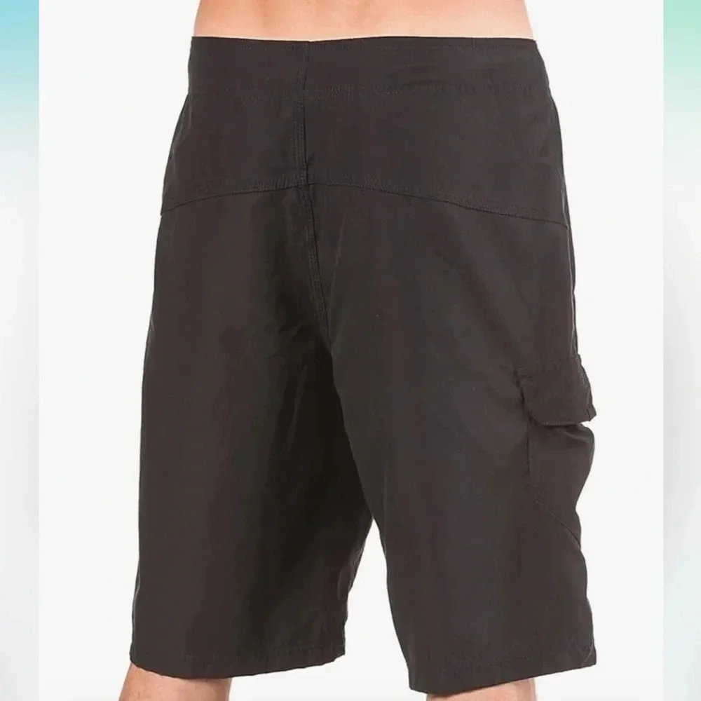 HURLEY ONE AND ONLY BLACK BOARDSHORTS WITH CARGO POCKETS SIZE 30